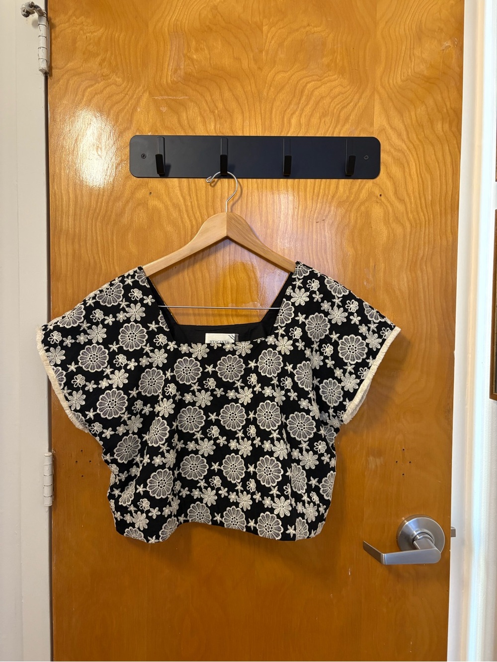 Tuckernuck Hyacinth House Floral Lace-Trim Black Cropped Top